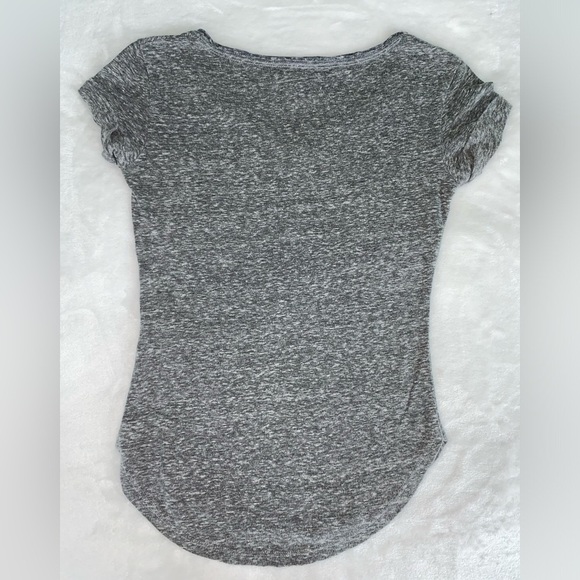 Abercrombie Kids Girls Grey Shirt - Picture 4 of 10